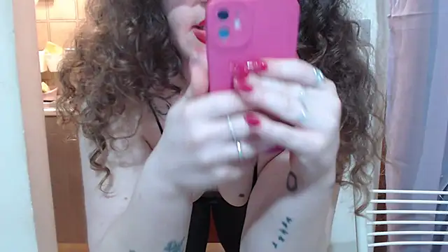 Snapshot of peachgirlmartyna chatting on 4, 2, 2025 peachgirlmartyna online show from 4, 2, 2025