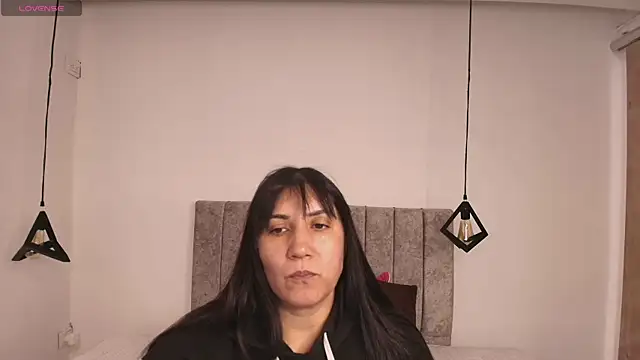 GiaFox  online show from 10, 4, 2026