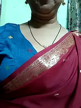 Snapshot of Rosy-B chatting on 14, 12, 2024 Rosy-B online show from 14, 12, 2024