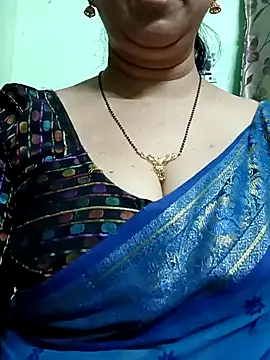 Snapshot of Rosy-B chatting on 21, 12, 2024 Rosy-B online show from 21, 12, 2024