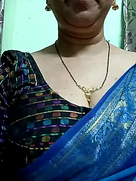 Snapshot of Rosy-B chatting on 22, 12, 2024 Rosy-B online show from 22, 12, 2024