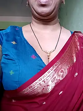 Snapshot of Rosy-B chatting on 27, 12, 2024 Rosy-B online show from 27, 12, 2024