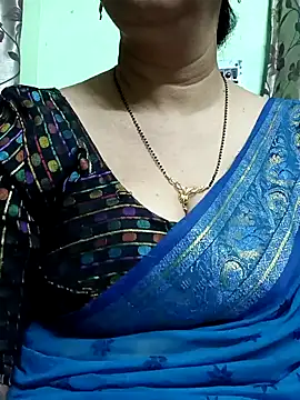 Snapshot of Rosy-B chatting on 28, 12, 2024 Rosy-B online show from 28, 12, 2024