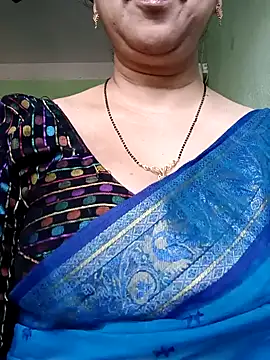 Snapshot of Rosy-B chatting on 28, 12, 2024 Rosy-B online show from 28, 12, 2024