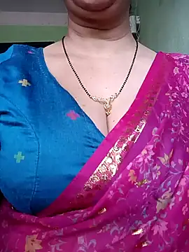 Snapshot of Rosy-B chatting on 12, 1, 2025 Rosy-B online show from 12, 1, 2025