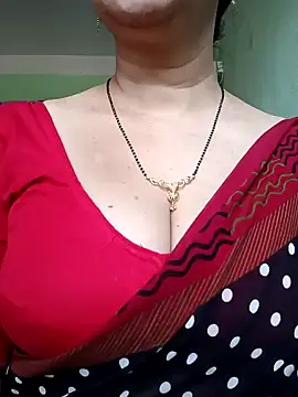 Snapshot of Rosy-B chatting on 29, 1, 2025 Rosy-B online show from 29, 1, 2025