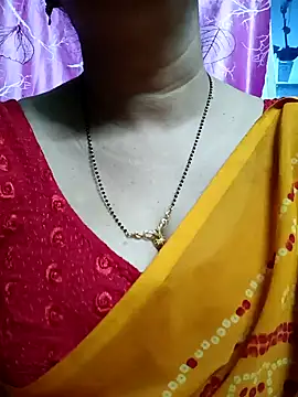 Snapshot of Rosy-B chatting on 7, 2, 2025 Rosy-B online show from 7, 2, 2025