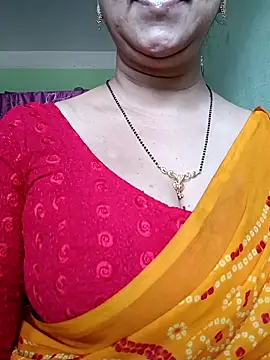 Snapshot of Rosy-B chatting on 17, 2, 2025 Rosy-B online show from 17, 2, 2025