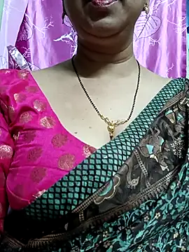 Snapshot of Rosy-B chatting on 24, 2, 2025 Rosy-B online show from 24, 2, 2025