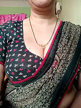 Snapshot of Rosy-B chatting on 7, 3, 2025 Rosy-B online show from 7, 3, 2025