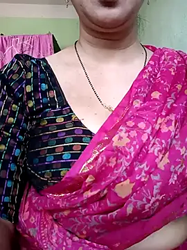 Snapshot of Rosy-B chatting on 7, 3, 2025 Rosy-B online show from 7, 3, 2025