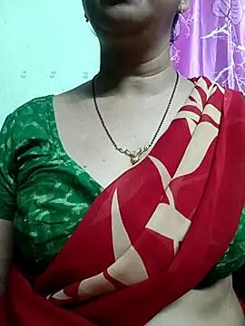 Snapshot of Rosy-B chatting on 24, 9, 2025 Rosy-B online show from 24, 9, 2025