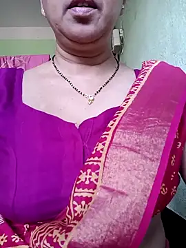 Snapshot of Rosy-B chatting on 25, 9, 2025 Rosy-B online show from 25, 9, 2025