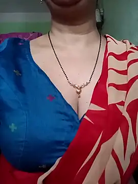 Snapshot of Rosy-B chatting on 25, 4, 2026 Rosy-B online show from 25, 4, 2026