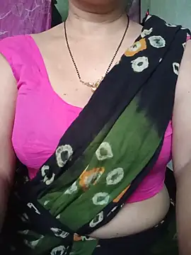 Snapshot of Rosy-B chatting on 25, 5, 2026 Rosy-B online show from 25, 5, 2026