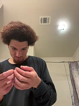 Snapshot of Clearlytothepoint420 chatting on 29, 12, 2024 Clearlytothepoint420 online show from 29, 12, 2024