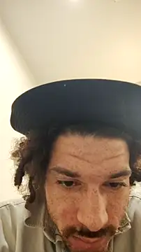 Snapshot of Clearlytothepoint420 chatting on 5, 10, 2025 Clearlytothepoint420 online show from 5, 10, 2025