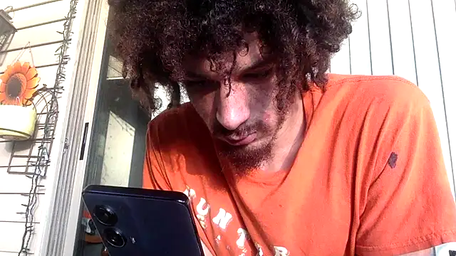 Snapshot of Clearlytothepoint420 chatting on 19, 10, 2025 Clearlytothepoint420 online show from 19, 10, 2025