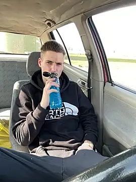 Snapshot of Cookieboy88 chatting on 9, 3, 2025 Cookieboy88 online show from 9, 3, 2025