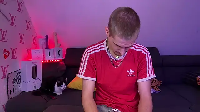 Snapshot of Cookieboy88 chatting on 28, 10, 2025 Cookieboy88 online show from 28, 10, 2025