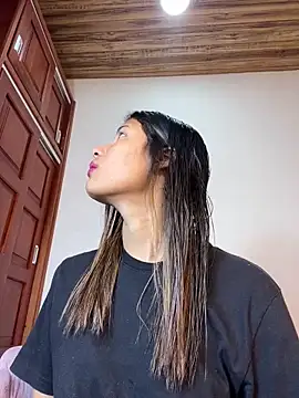 Valentinabaker online show from 24, 1, 2025