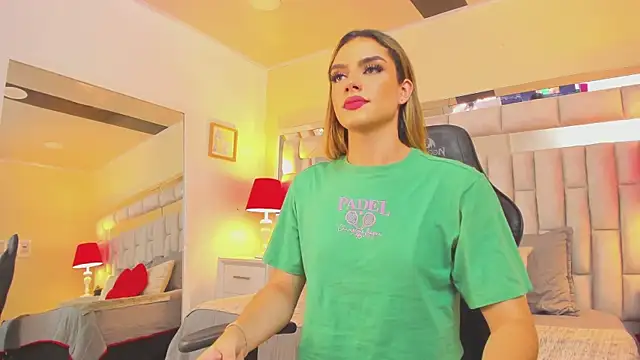 mariiahneedles online show from 16, 12, 2024