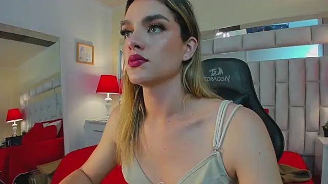 mariiahneedles online show from 6, 1, 2025