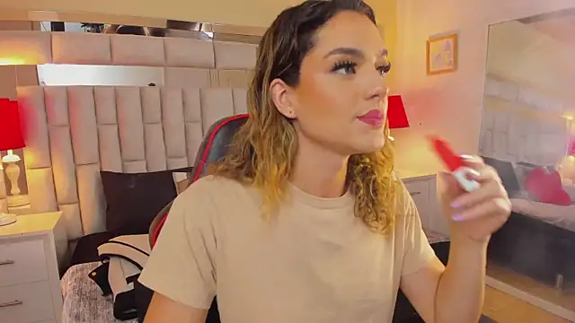 mariiahneedles online show from 24, 2, 2025