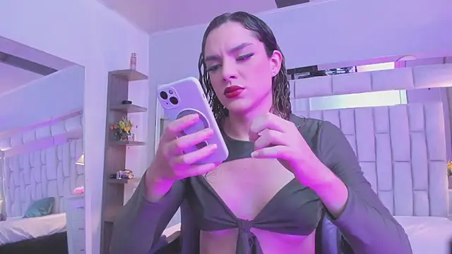 mariiahneedles online show from 8, 4, 2026