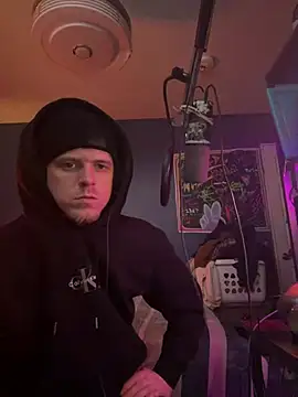 traejddd online show from 8, 4, 2026