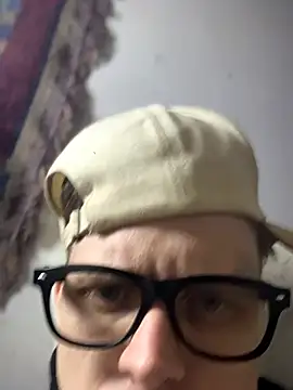 traejddd online show from 11, 5, 2026