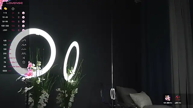 Snapshot of Cherrysweett chatting on 4, 1, 2025 Cherrysweett online show from 4, 1, 2025