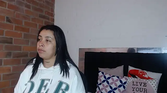 Snapshot of salome__hills1 chatting on 22, 11, 2025 salome hills1 online show from 22, 11, 2025