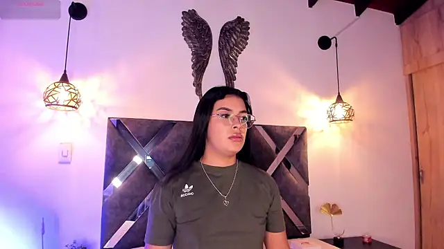 Bianca zaens2 online show from 15, 9, 2025