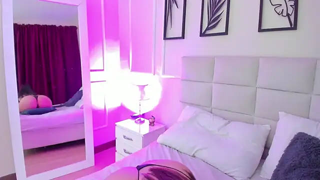 Alisa  walker online show from 21, 1, 2025