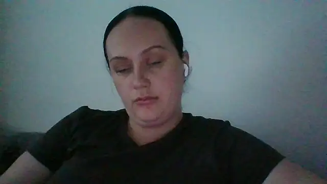 CurvyQueen2023 online show from 21, 9, 2025