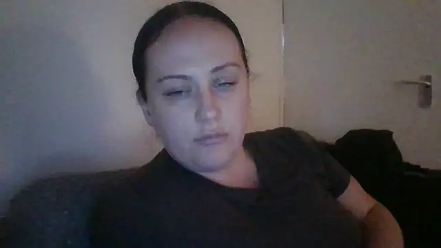 CurvyQueen2023 online show from 5, 10, 2025
