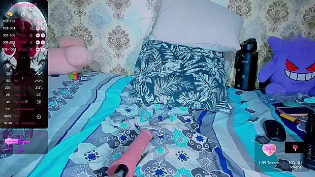 Snapshot of anya_weisz chatting on 7, 2, 2025 anya weisz online show from 7, 2, 2025