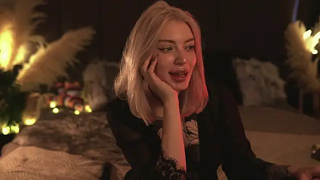 LinaKinky online show from 17, 1, 2025