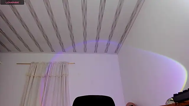 Snapshot of bower_and_colucci chatting on 5, 3, 2025 bower and colucci online show from 5, 3, 2025