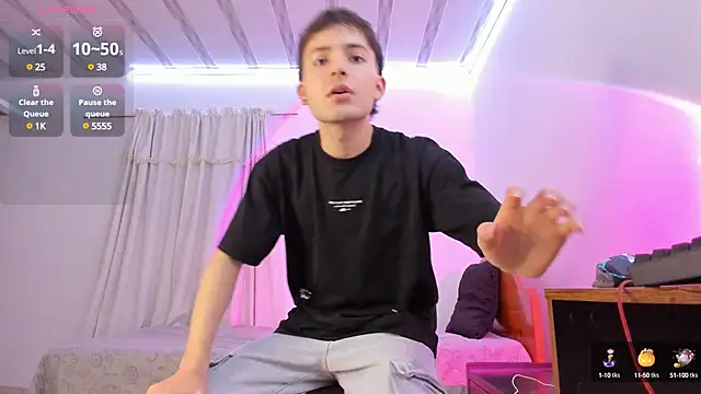 Snapshot of bower_and_colucci chatting on 17, 3, 2025 bower and colucci online show from 17, 3, 2025