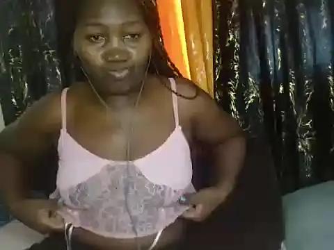 Snapshot of Sexxy_pretty24 chatting on 25, 5, 2026 Sexxy pretty24 online show from 25, 5, 2026