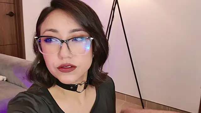 Snapshot of Hot_Couple666 chatting on 19, 11, 2025 Hot Couple666 online show from 19, 11, 2025