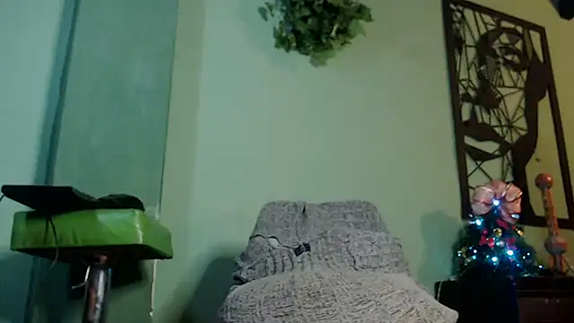 thirstymoonxx online show from 20, 12, 2024