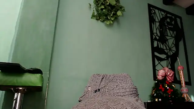 thirstymoonxx online show from 20, 12, 2024