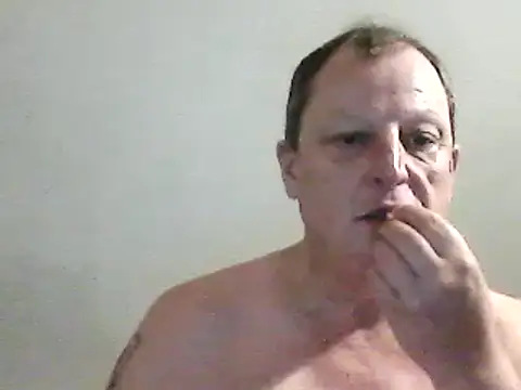 Snapshot of chubbybear2cum chatting on 4, 12, 2024 chubbybear2cum online show from 4, 12, 2024