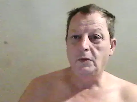 Snapshot of chubbybear2cum chatting on 7, 12, 2024 chubbybear2cum online show from 7, 12, 2024
