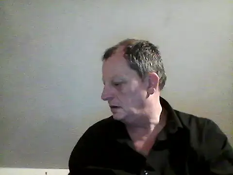 Snapshot of chubbybear2cum chatting on 4, 2, 2025 chubbybear2cum online show from 4, 2, 2025