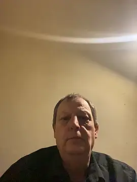 Snapshot of chubbybear2cum chatting on 21, 11, 2025 chubbybear2cum online show from 21, 11, 2025