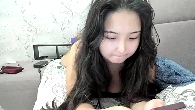 cutie mio online show from 10, 9, 2025